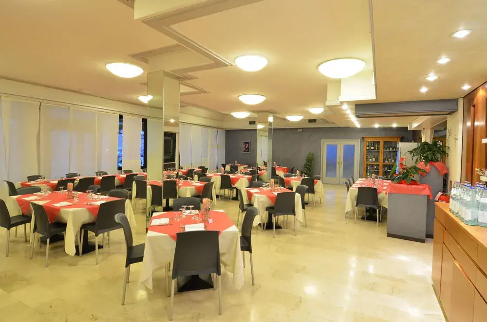 Hotel Oasi