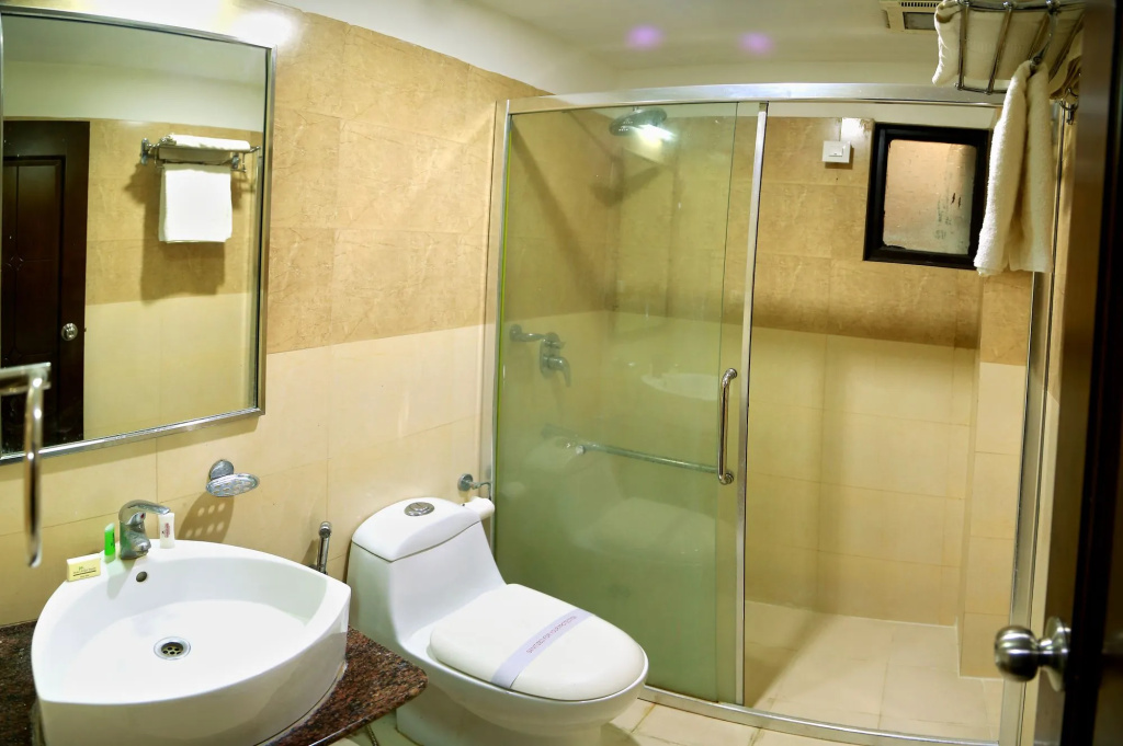 Hotel Royal Palm - A Budget Hotel in Udaipur