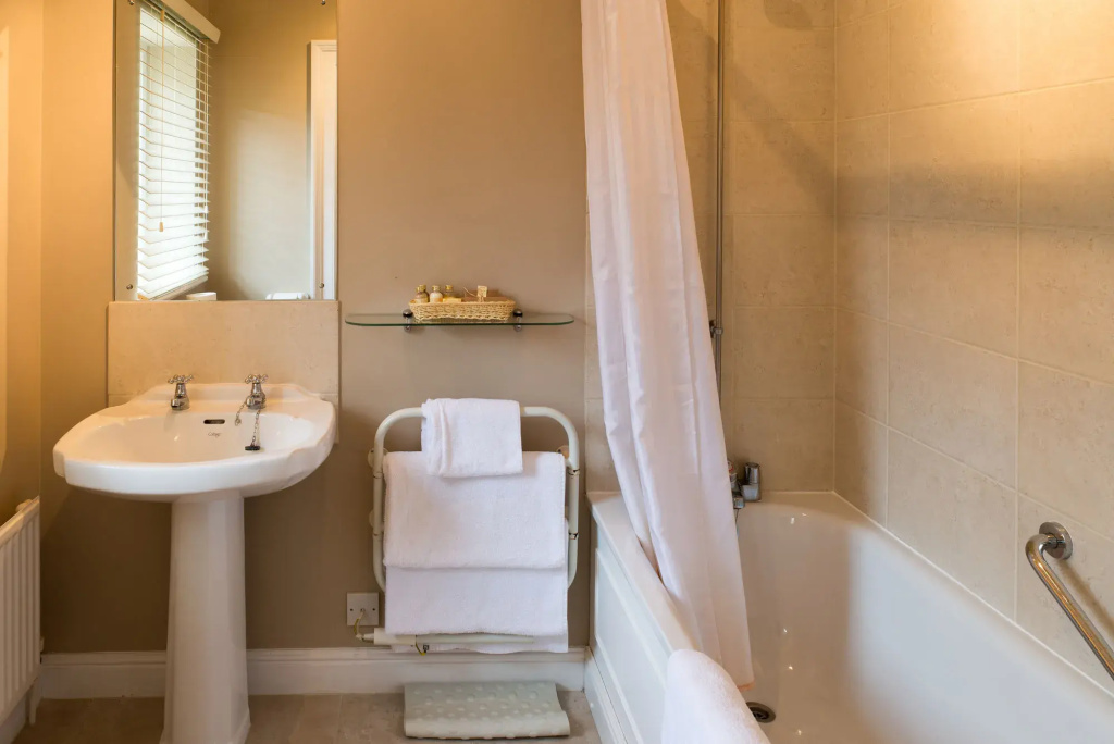Guyers House Hotel and Restaurant
