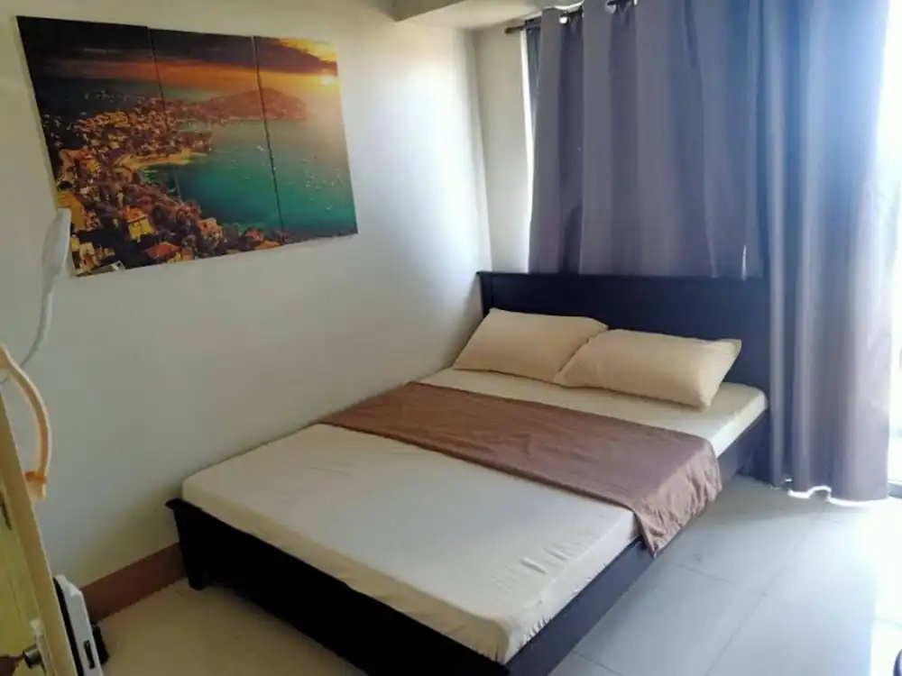 Len's Den3 2BR Condo Mall of Asia Manila