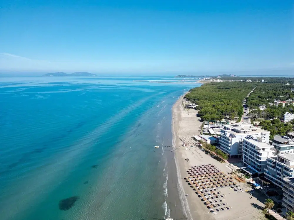 Sea & Sand Hotel