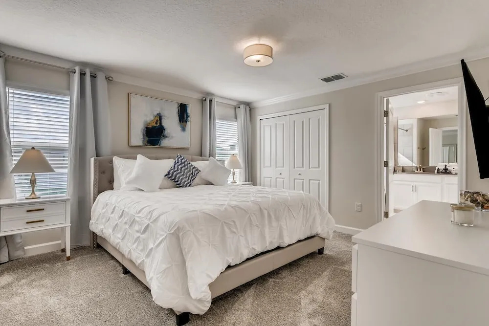 4321 QS - Magical Haven Townhome w/ Pool
