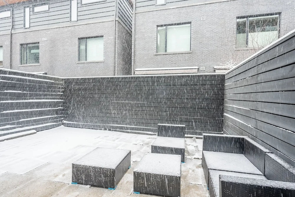 Cozy 5 Bedroom House in Downtown Toronto