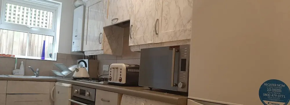 2 Bedrooms & 2 Bathrooms Apartment With an Ensuite