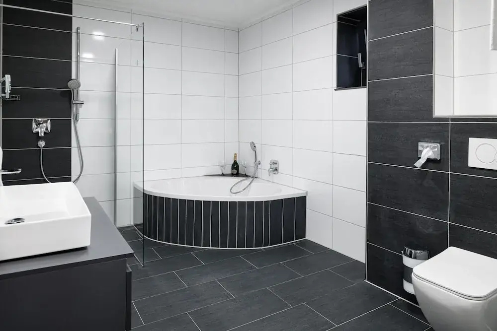 PARKHOTEL BRAUNAU - 24 Stunden Self Check-IN