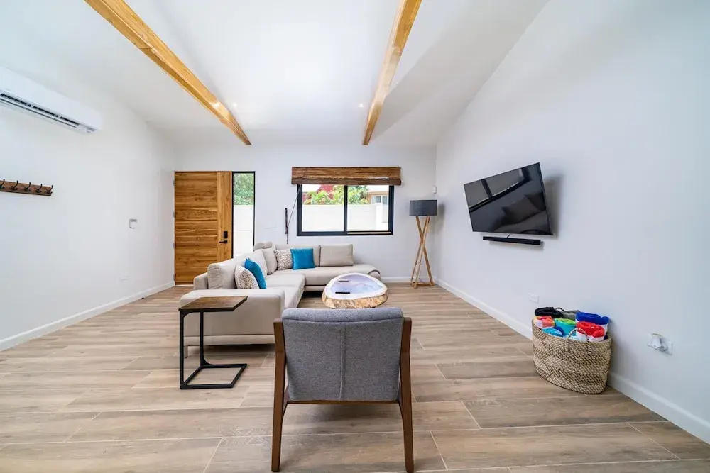 Tropical Brand new 4 BR gem in Potrero Near Beach - Casa Marzo