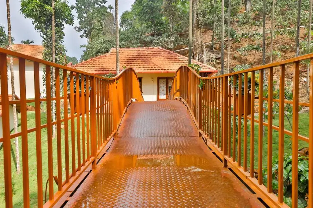 Hill Crest Resort - Coorg