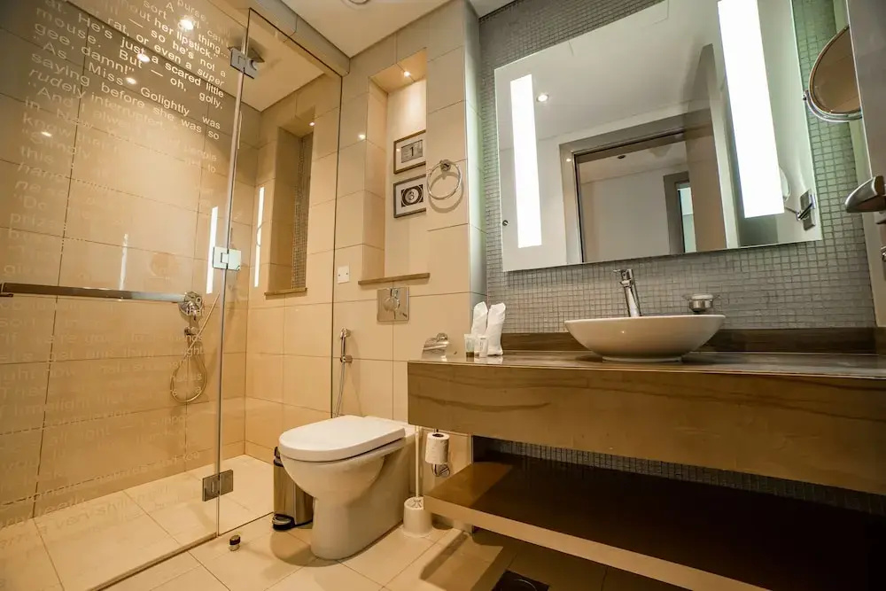 Paramount Towers 2BR Luxurious Apartment - 360 vacation
