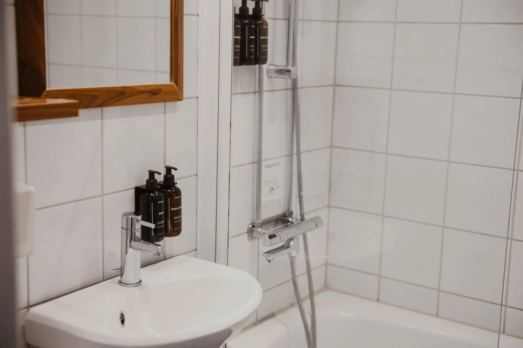 Home Hotel Temperance