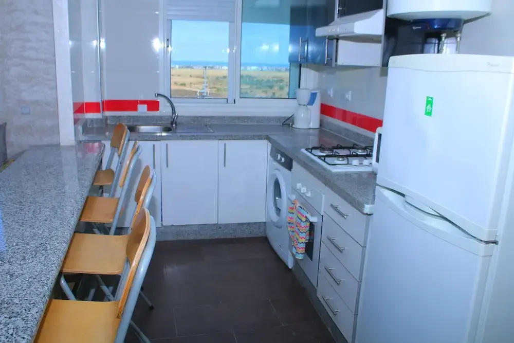 Bouznika Apartment 2021