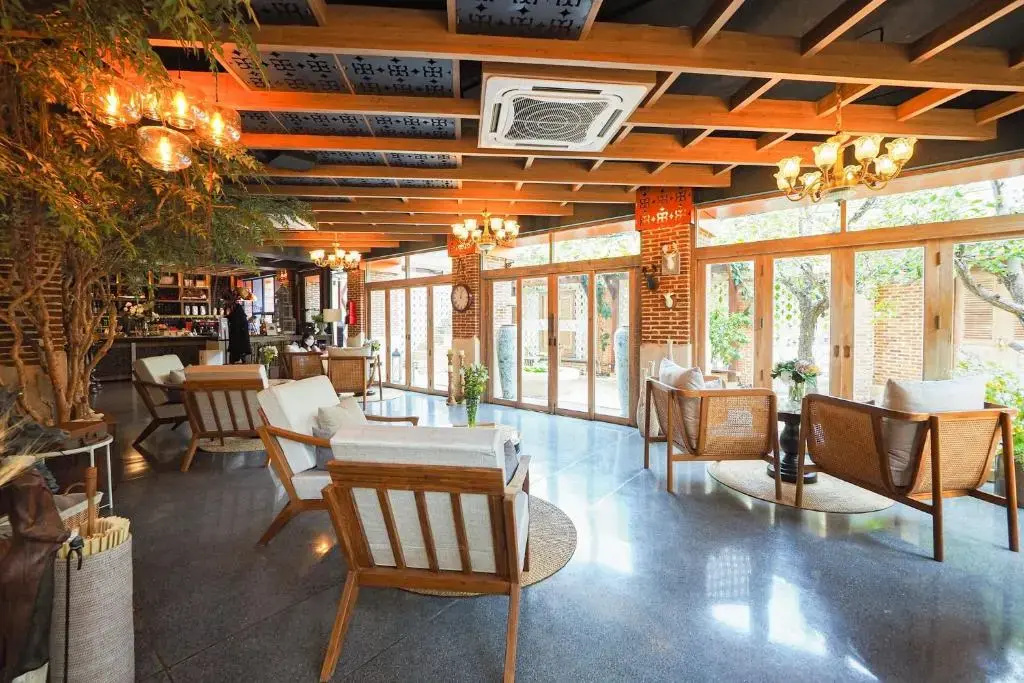 Sanae' Oldtown Hotel