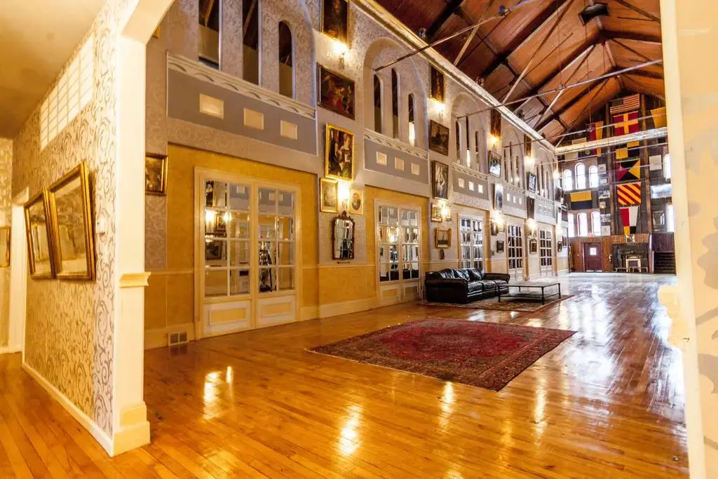 Amsterdam Castle NY