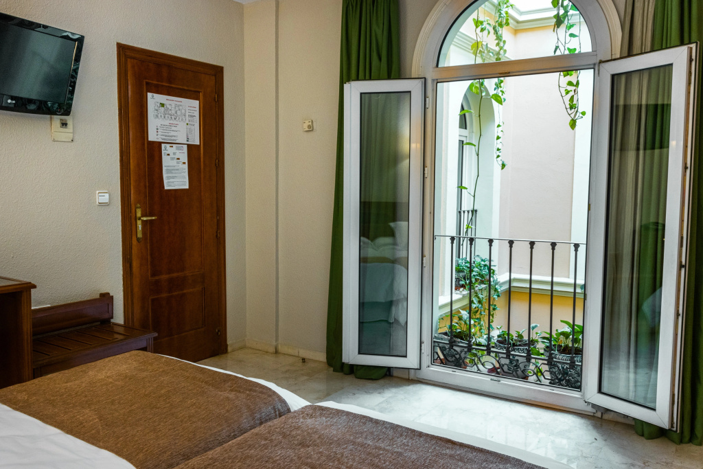 Hotel Reina Cristina