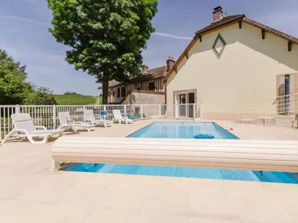 Gîte Balnot-sur-Laignes, 3 pièces, 6 personnes - FR-1-543-15