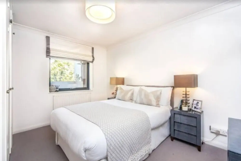 Bright 2 Bedroom Apartment In The Heart Of Chelsea