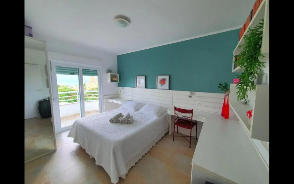 Apartamento Cobertura PALMAS DO ARVOREDO para 6 adultos e 2 crianças a 250m do mar com terraço e vista maravilhosa