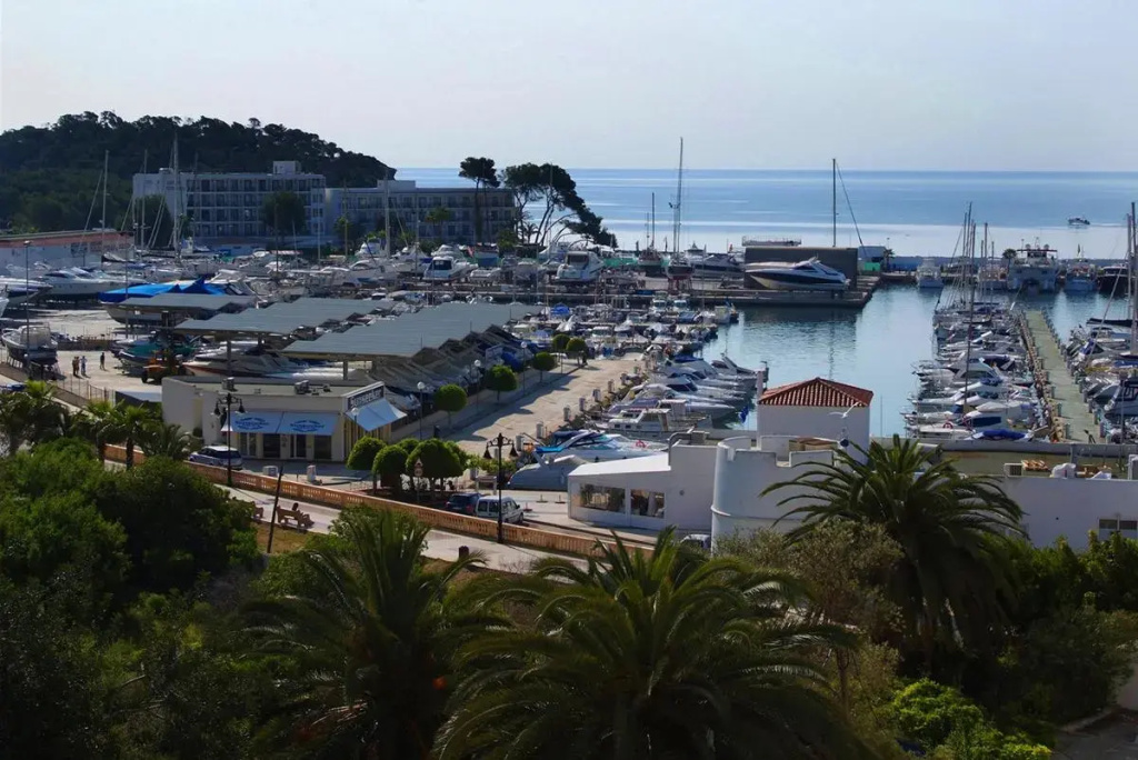 Invisa Hotel La Cala