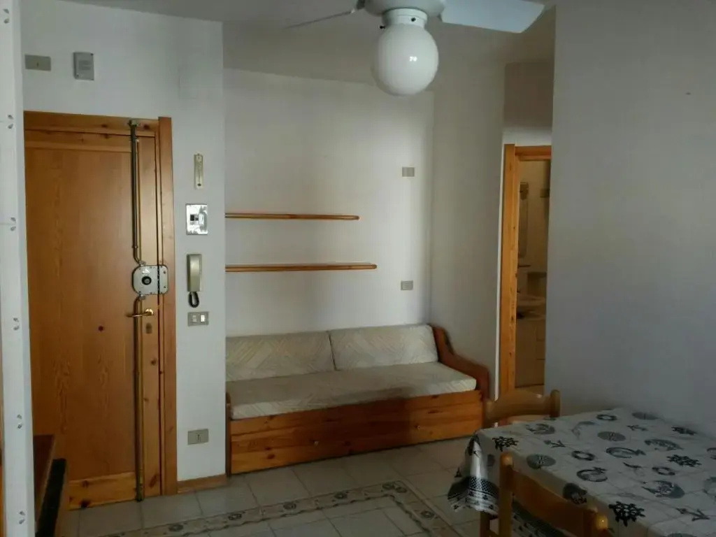 Holiday House