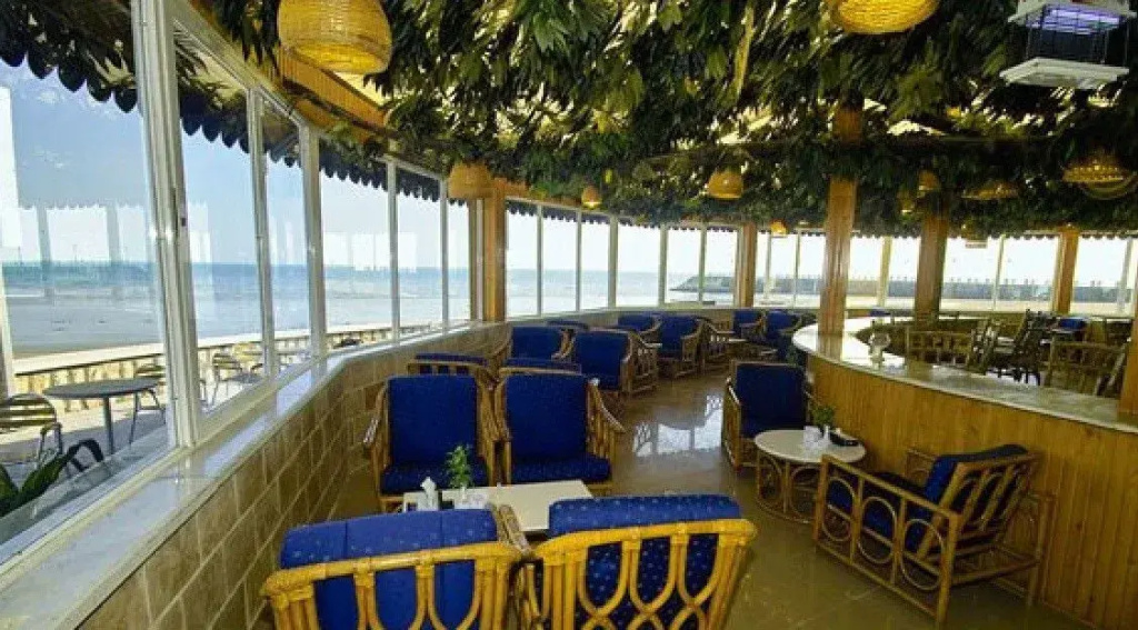Hormoz Bandarabas Hotel
