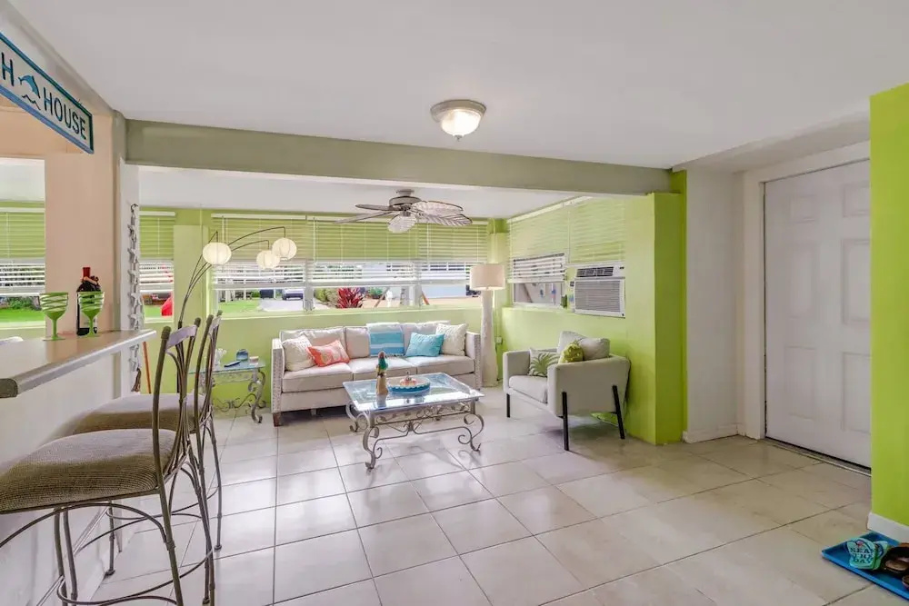 116 Bay Mar Dr