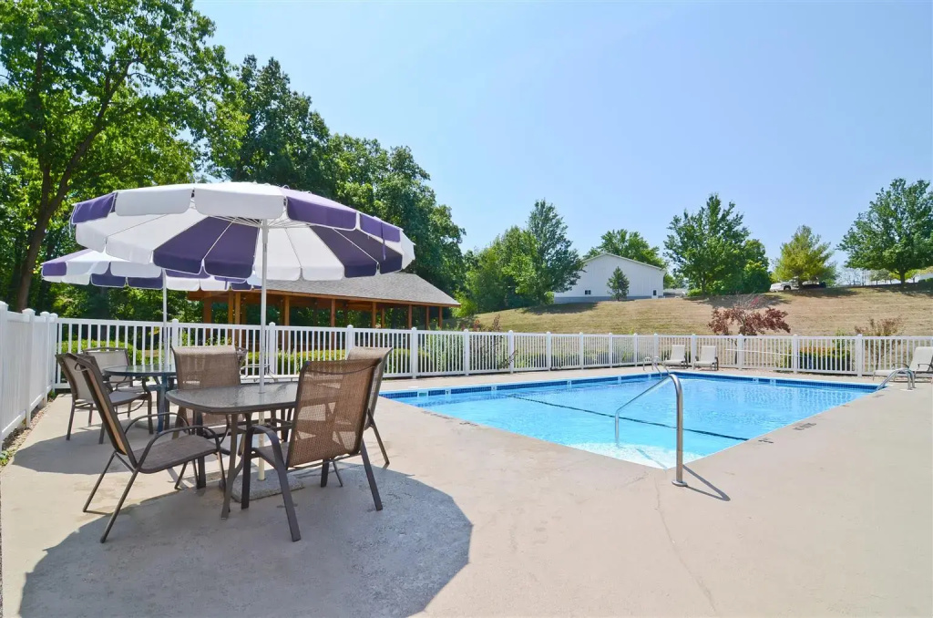 Отель Baymont by Wyndham Chester IL