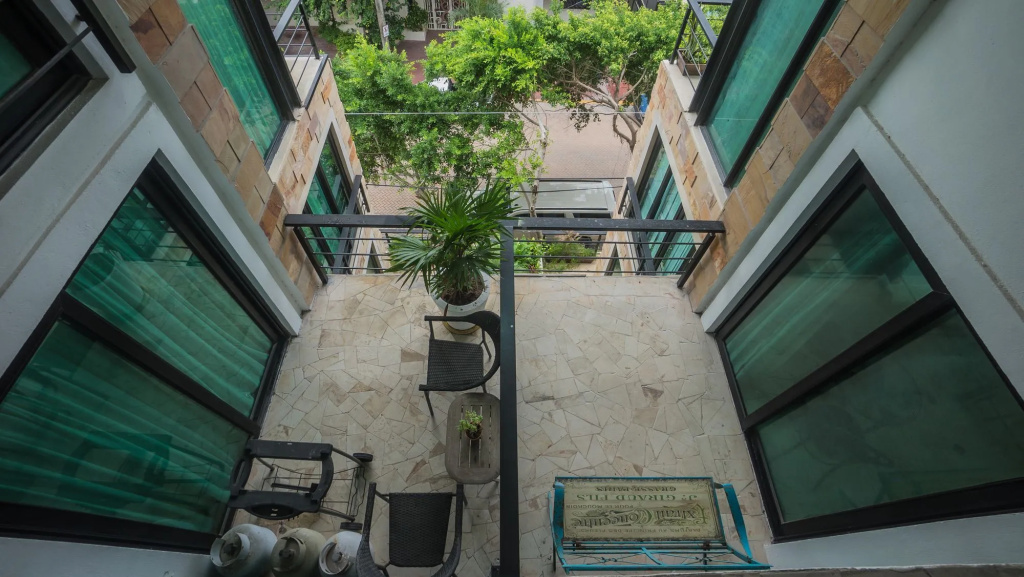 Lotus Luxury Condo