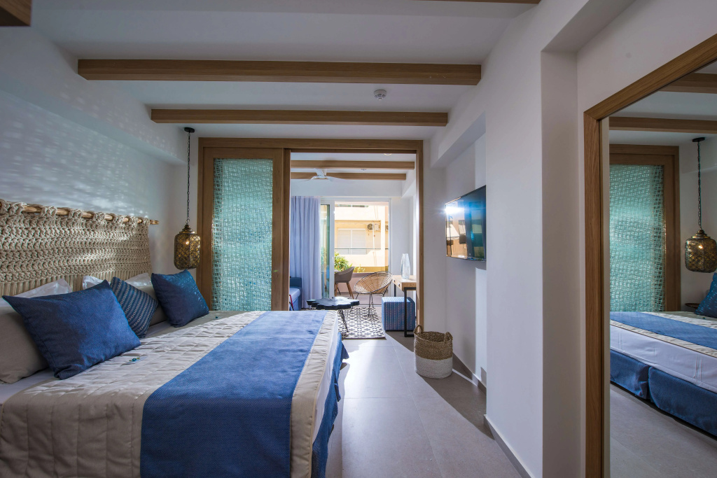 Omiros Boutique Hotel (Adults Only)