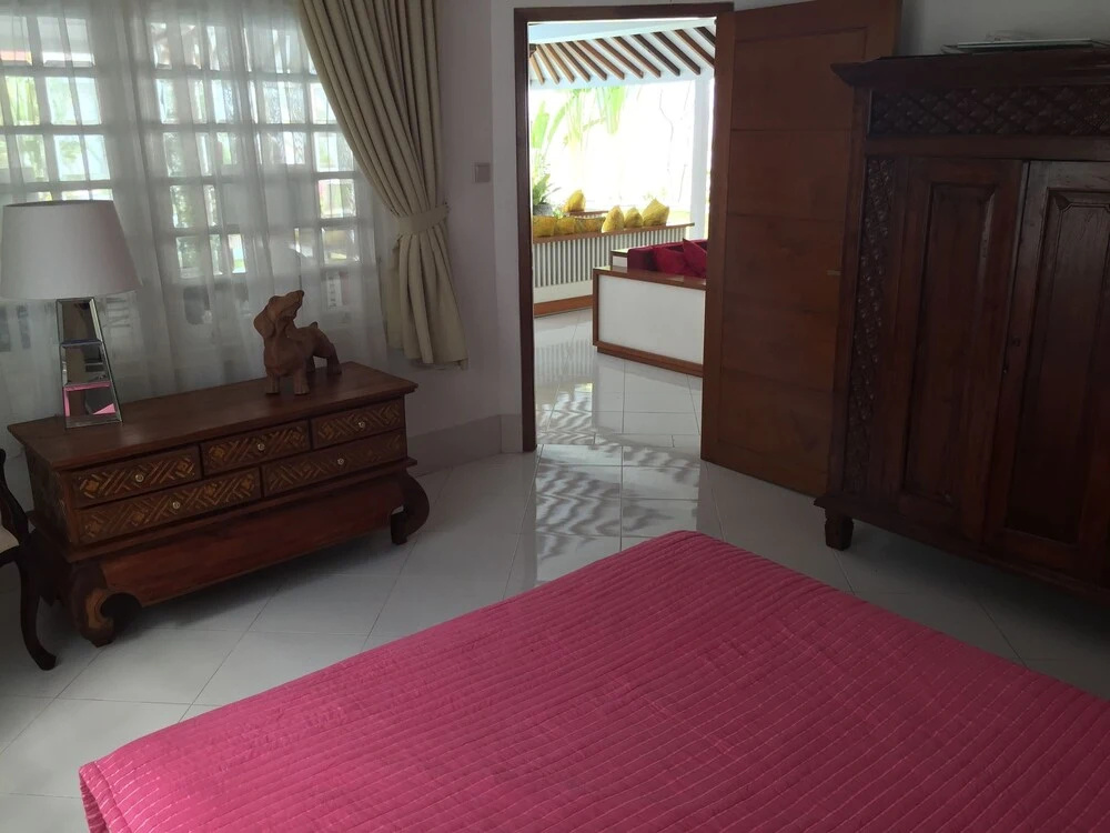 Yogyakarta Tropicana Villa