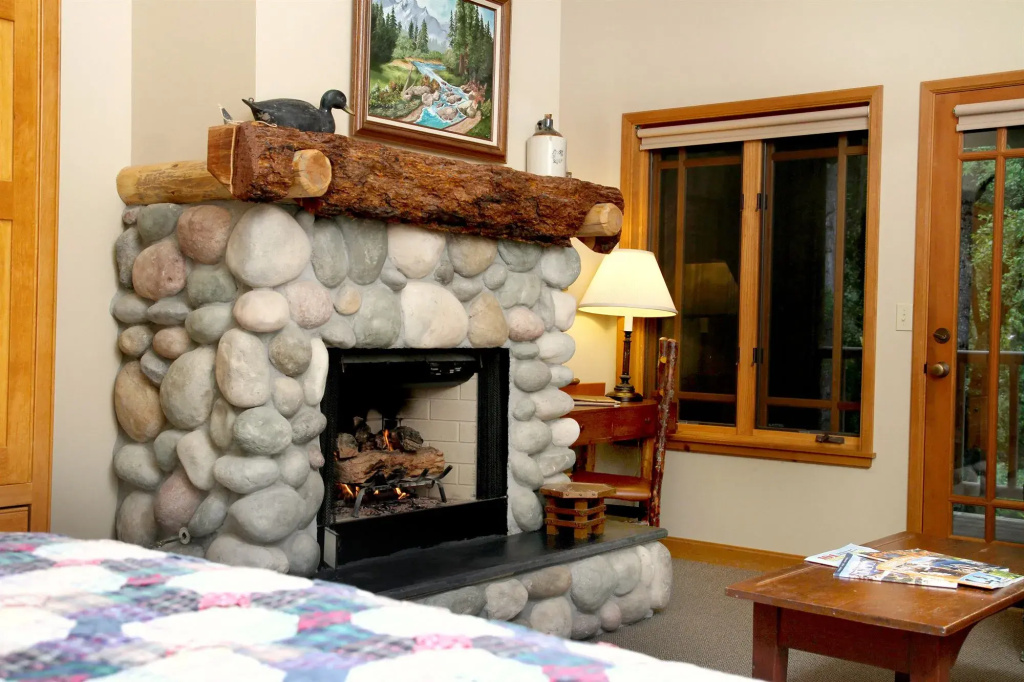 Weasku Inn