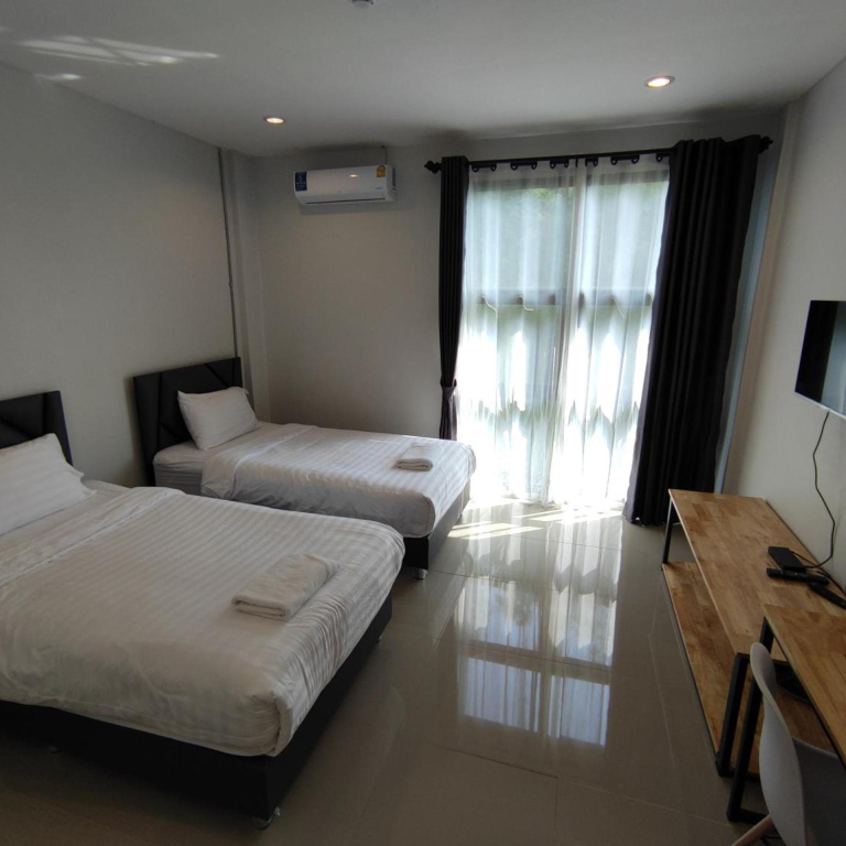 Life Hotel Rongkhun - White Temple Chiangrai