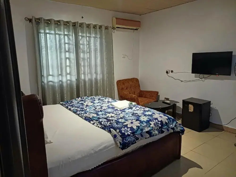 AP Luxury Inn