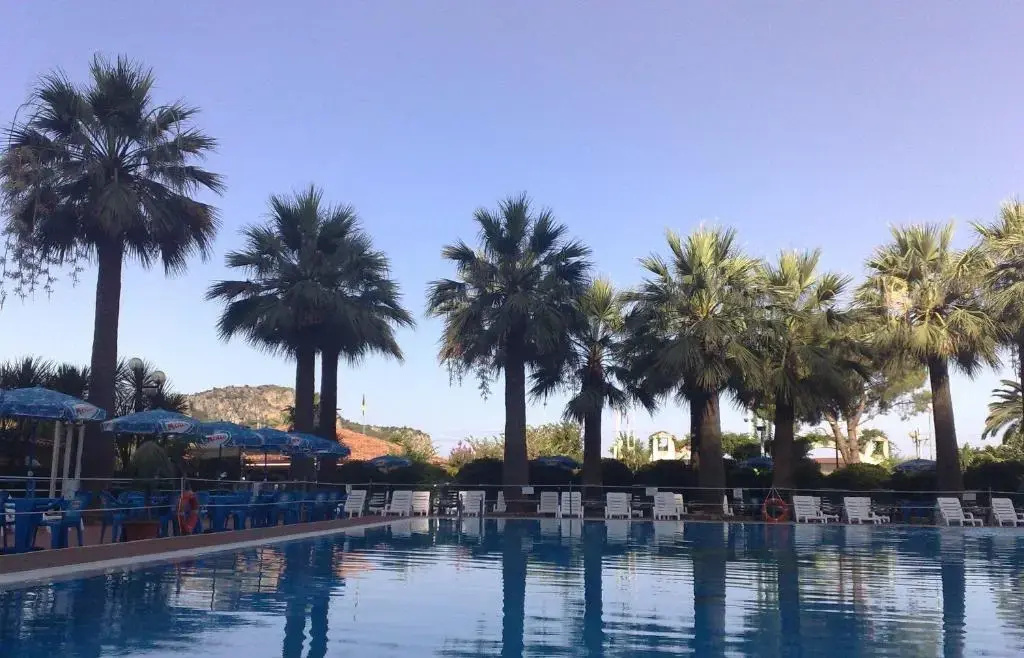 Villaggio Turistico La Mantinera - Residence