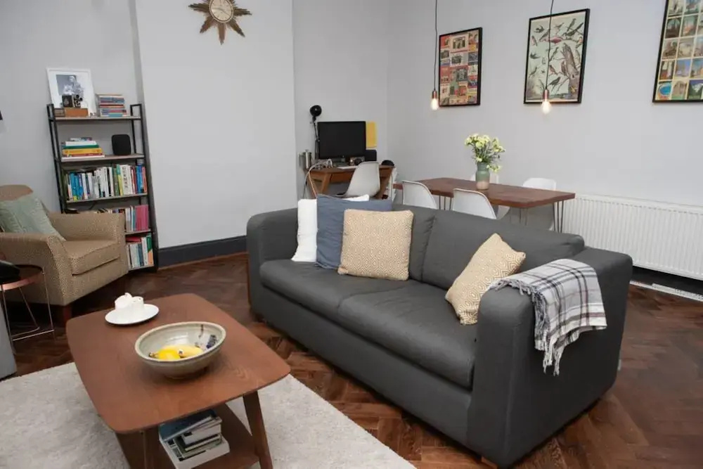Spacious Victorian Flat in the Heart of Bristol