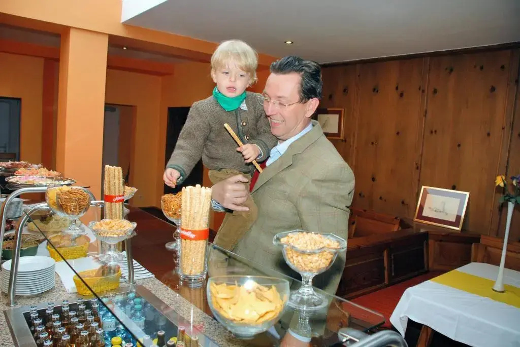 Bellis Hotel