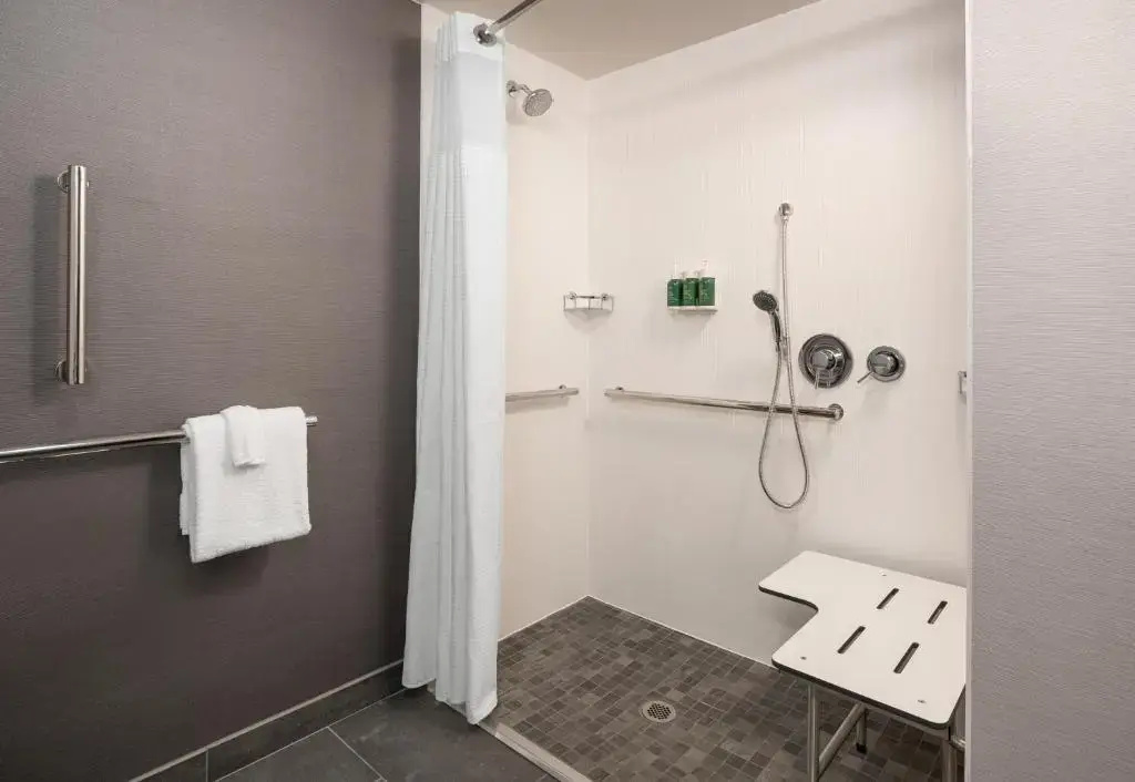 Courtyard by Marriott Seattle Southcenter