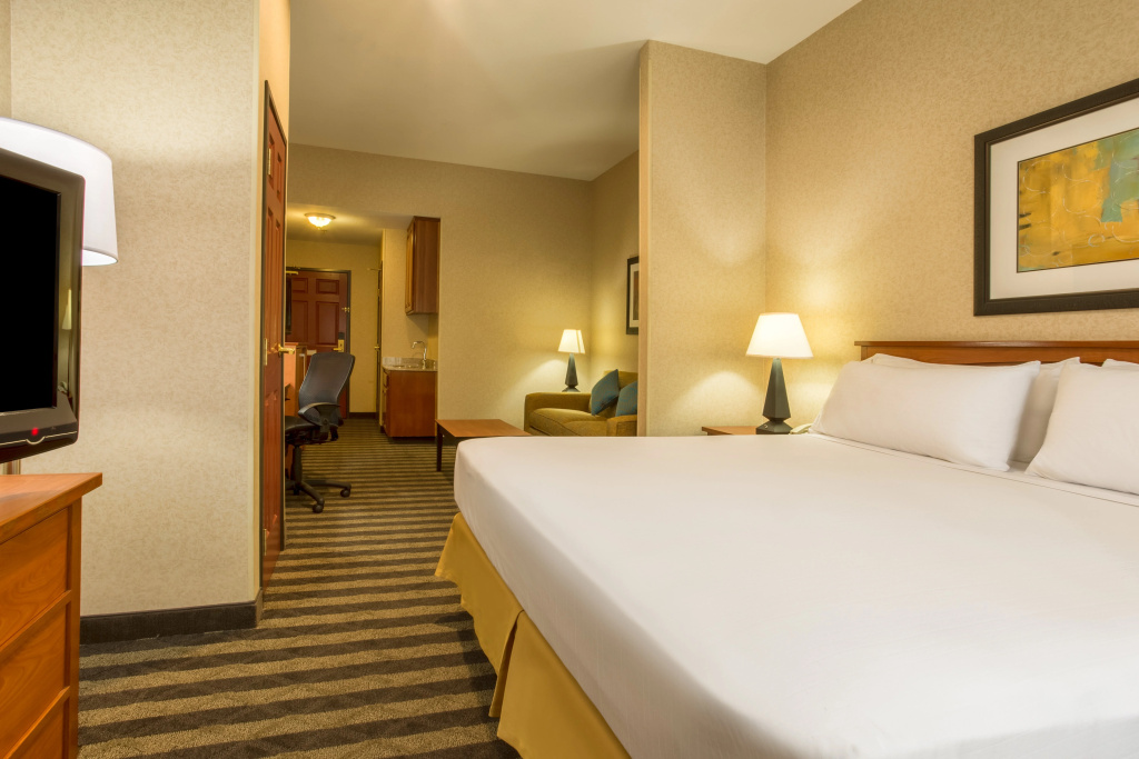 Holiday Inn Express Hotel & Suites Manteca by IHG