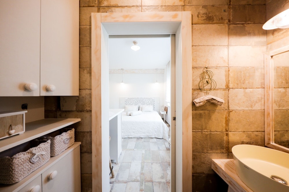 Ika Boutique Luxury Apartments