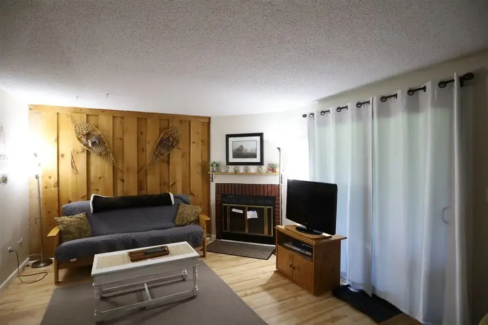 Waterville Valley Pet Friendly Vacation Condo Close to Community Center! - Whb16v