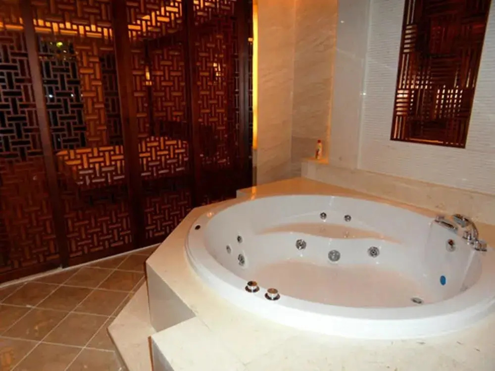 Linyi Pattaya Hotel