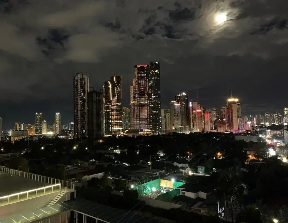 Condo With Balcony at Makati SM Jazz
