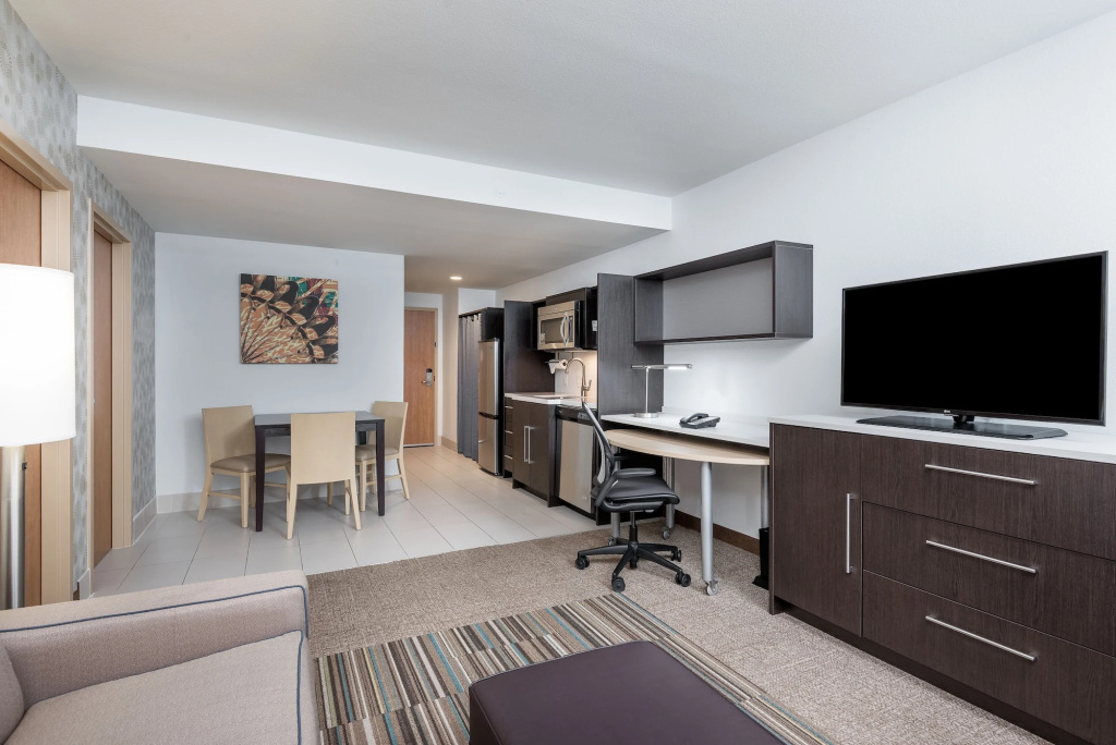 Home2 Suites By Hilton Ft. Lauderdale Airport-Cruise Port
