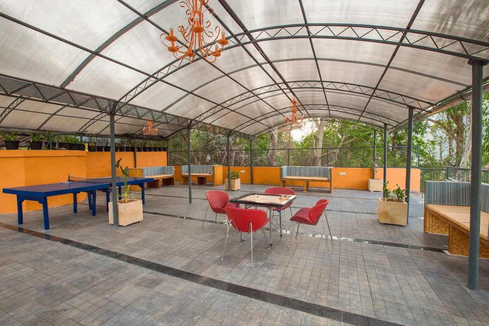 Residency Lake Resort & Spa