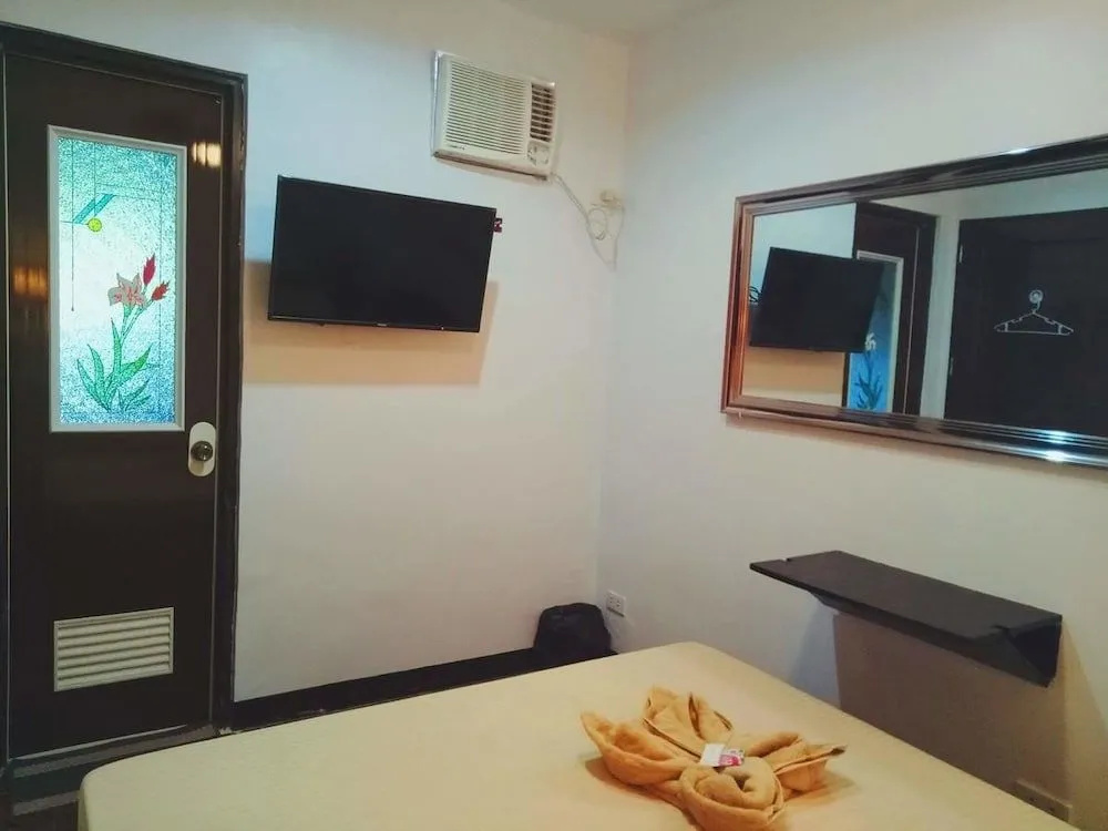 Citi Island Suites