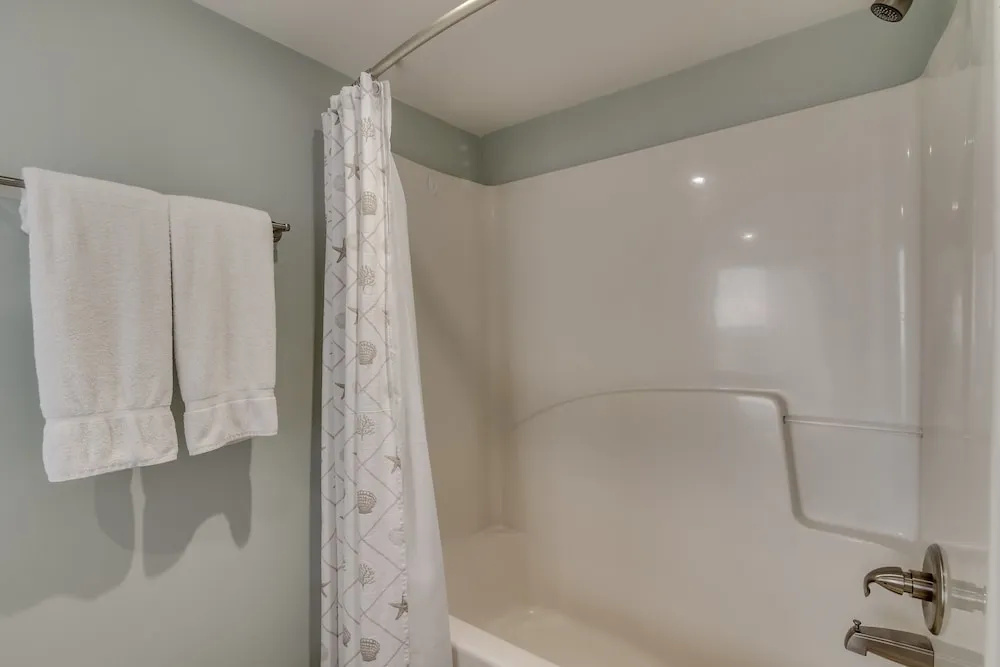 Ocean 1806 - 3 Br Condo