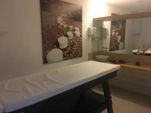Apt a 150m do Hospital Albert Einstein e MorumBIS, 2 Banheiros, Piscina, Sauna e Vaga
