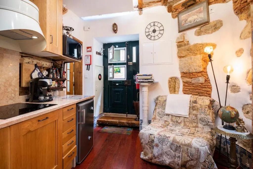 Romantic Medieval Apartment