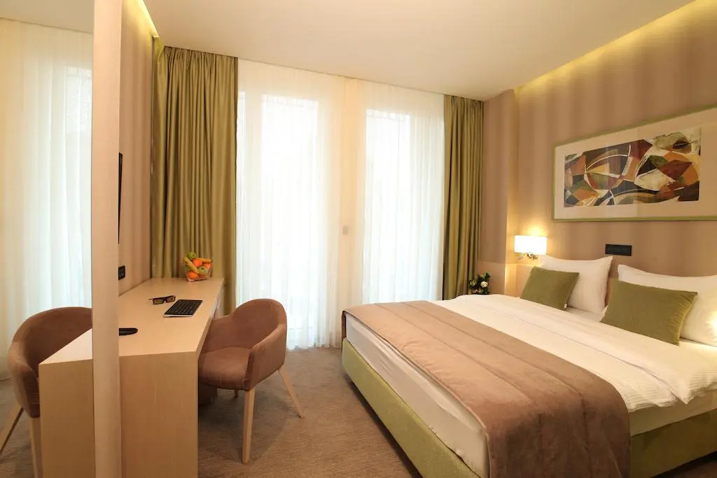 Hotel Argo