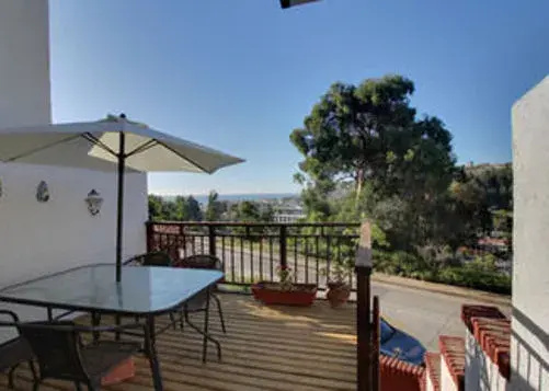 Renaca Retreat