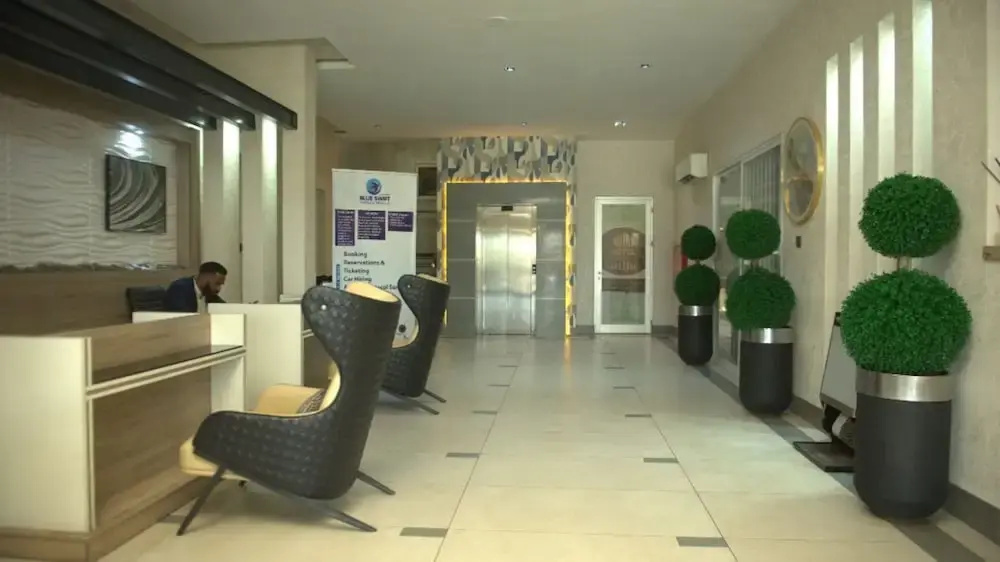 2020 HOTELS & APARTMENTS Wuye