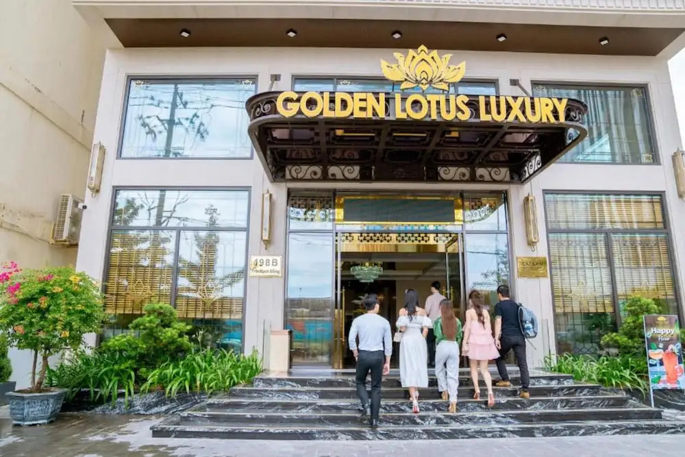 Golden Lotus Luxury Hotel Danang - Complimentary Daily Afternoon Tea